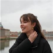 Etudiante pour des cours d'anglais (maths et SVT également), revient d'une année à l'étranger